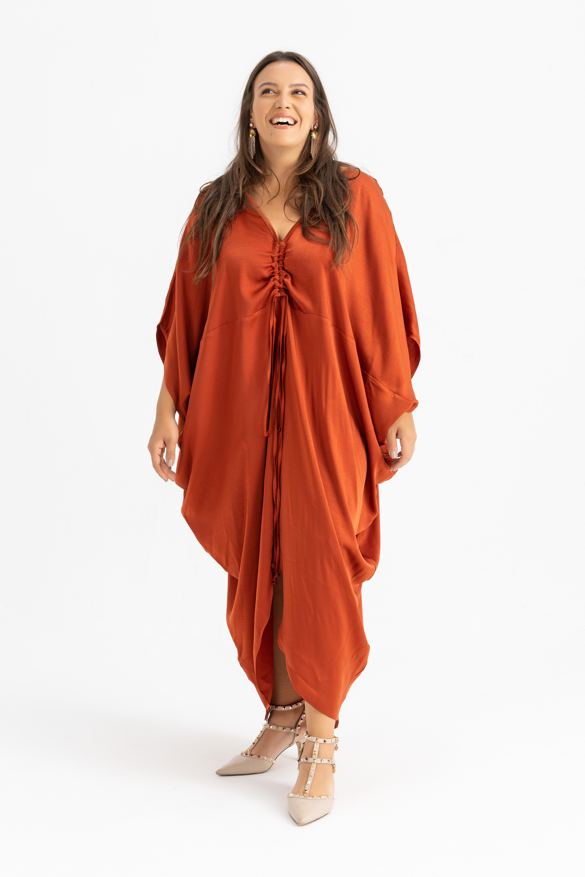 The KAMILIA gathered satin kaftan 5