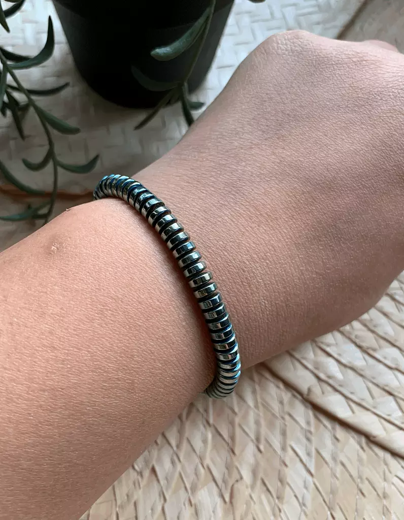 Hematite Green Bracelet ( Stock )