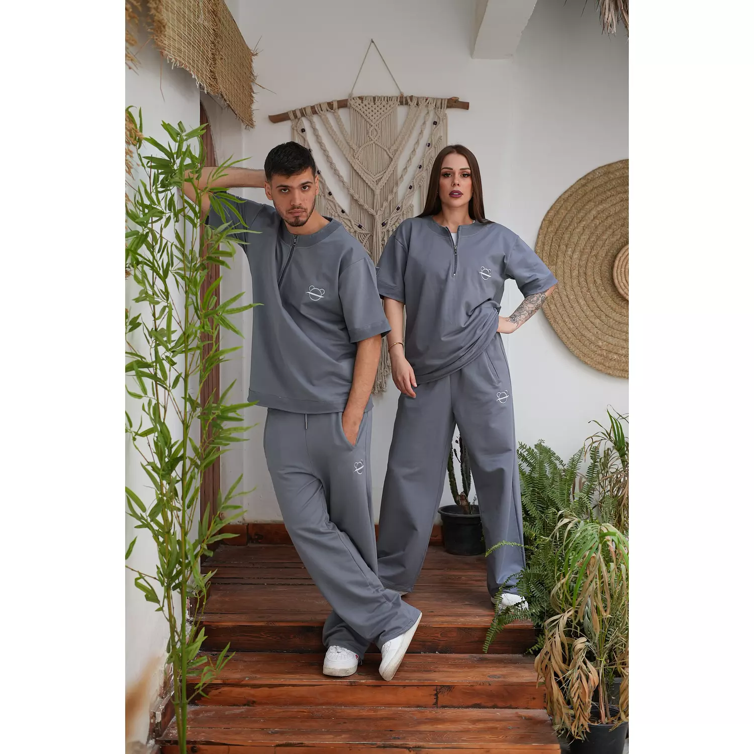 Grey unisex basic set    hover image