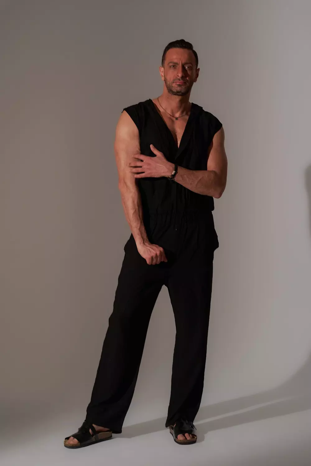 Black  Lenin Sleevless Jumpsuit 2