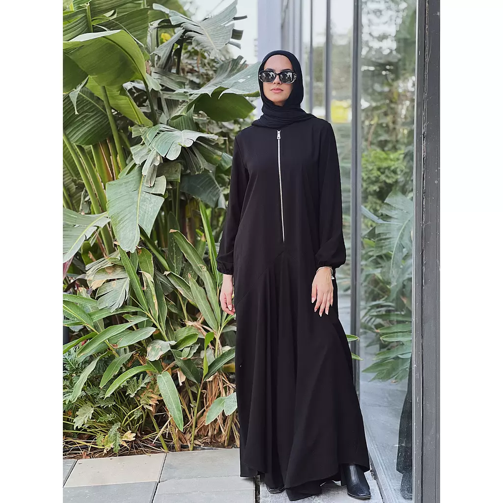 Flow-Zip Abaya