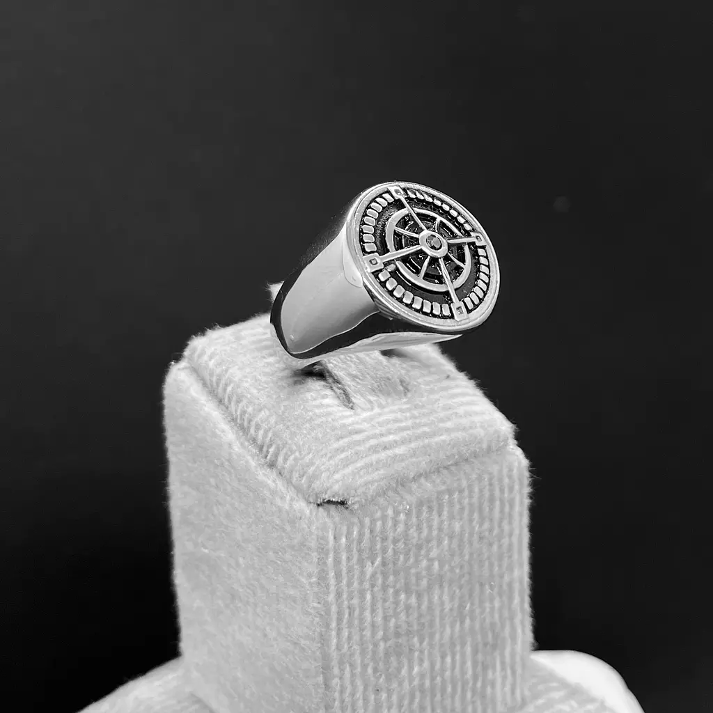 Compass Ring