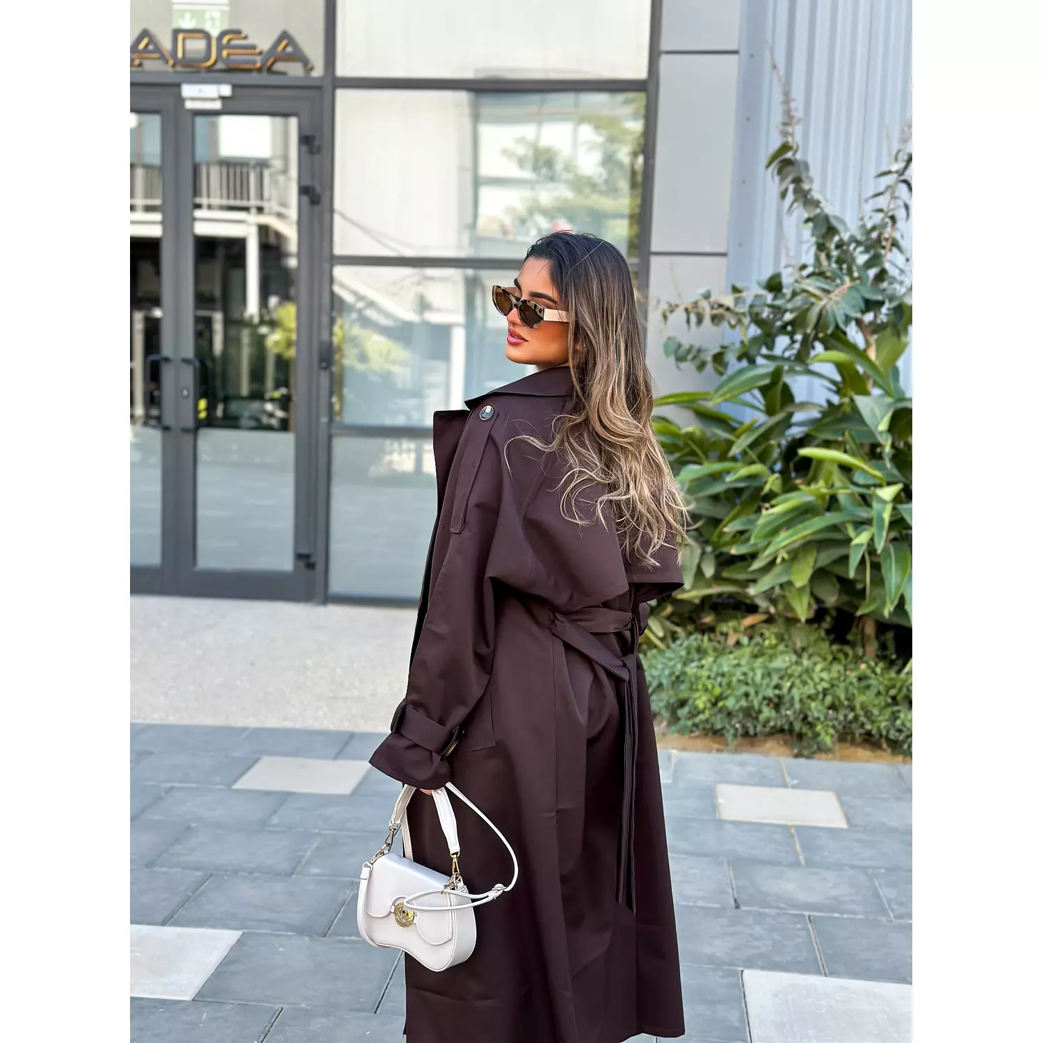 Trench coat brown 3