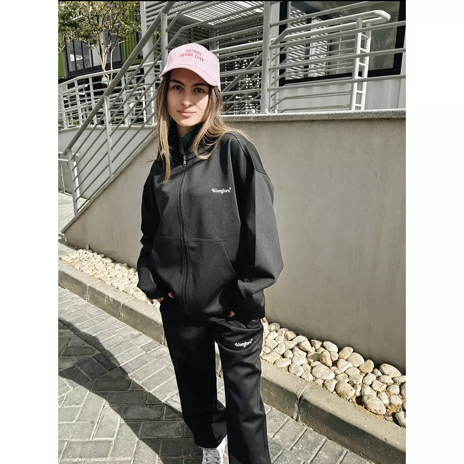 Komfort black tracksuit  2