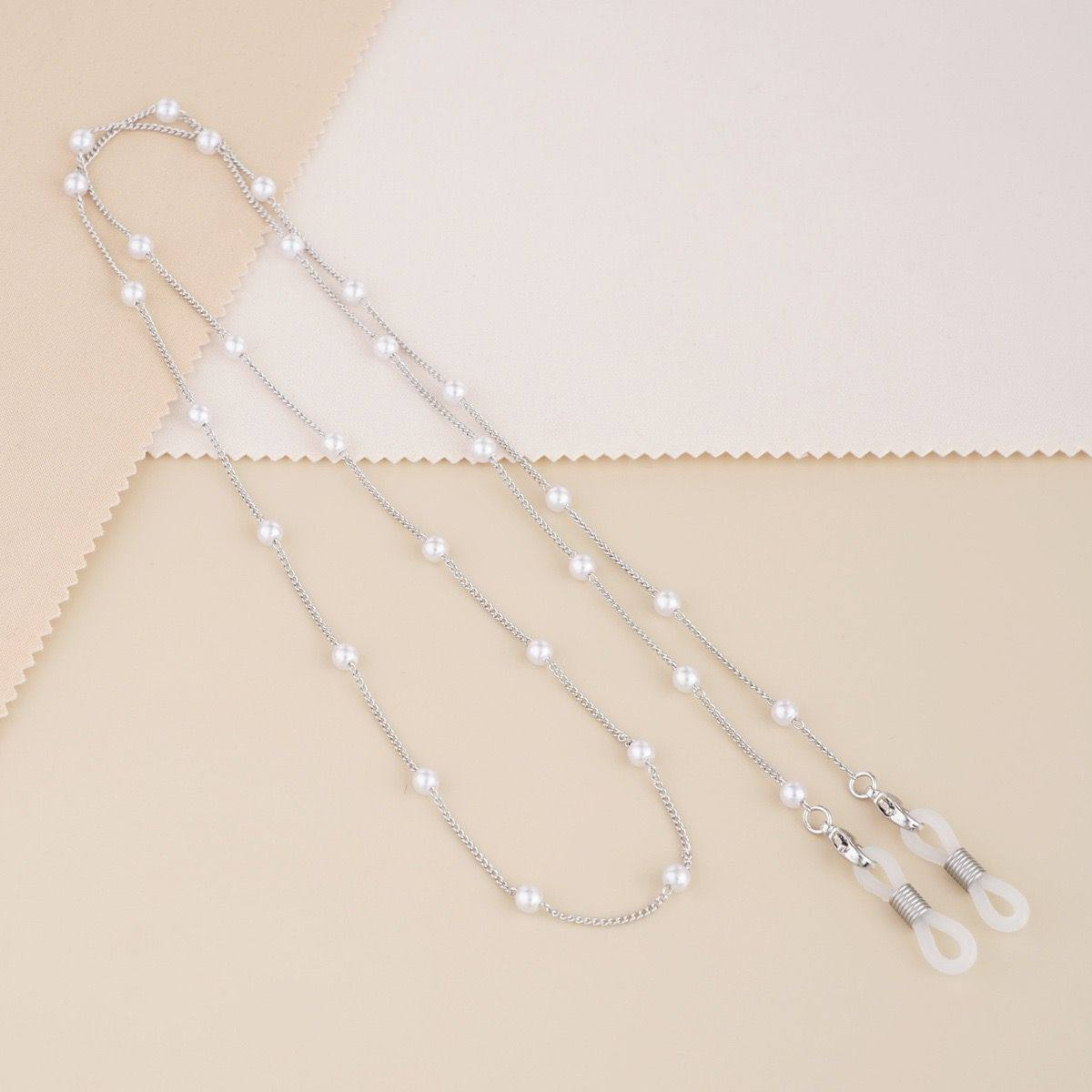 ACCS 804 - Sunglasses Chain hover image