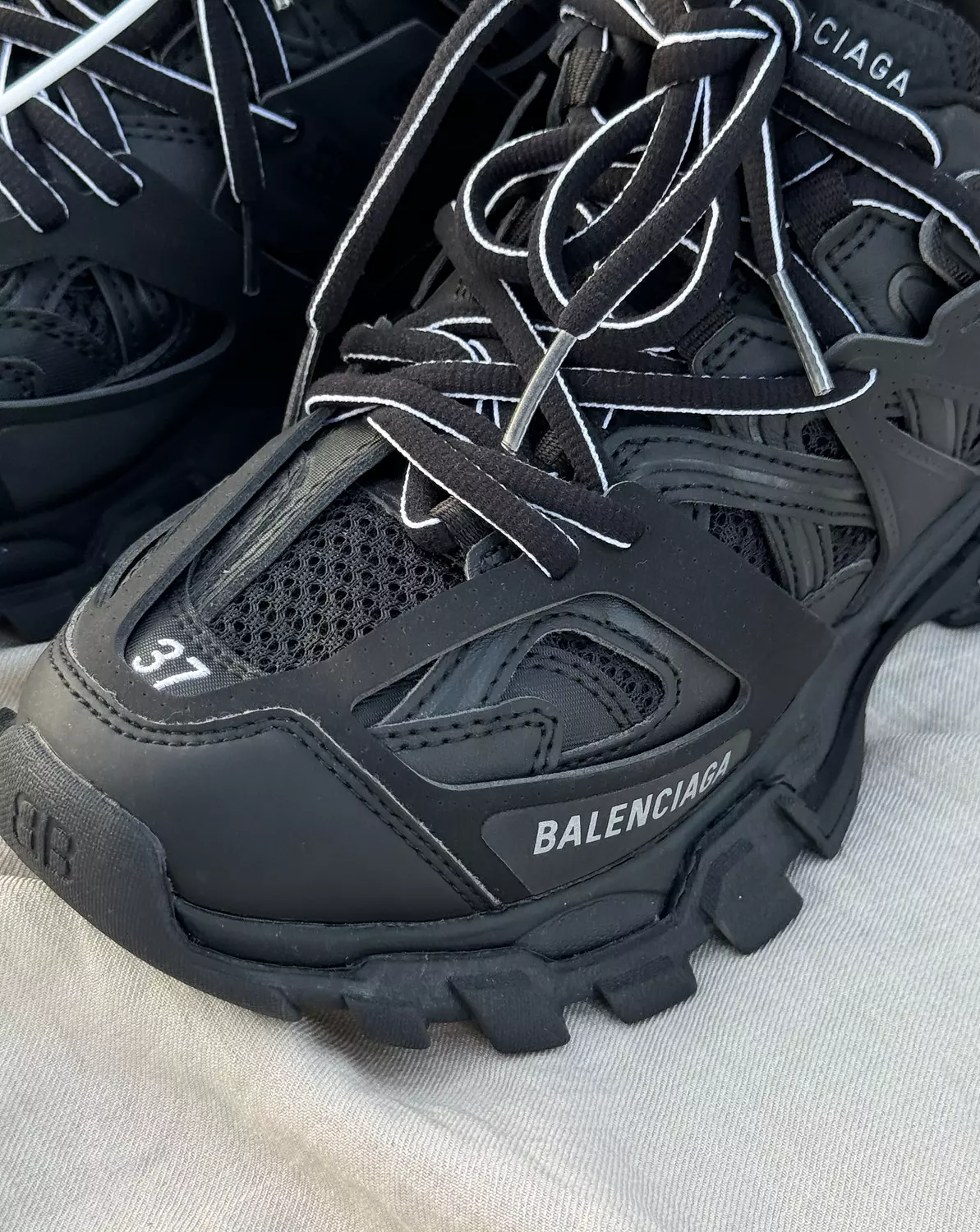 BALENCIAGA TRACK BLACK LED  hover image