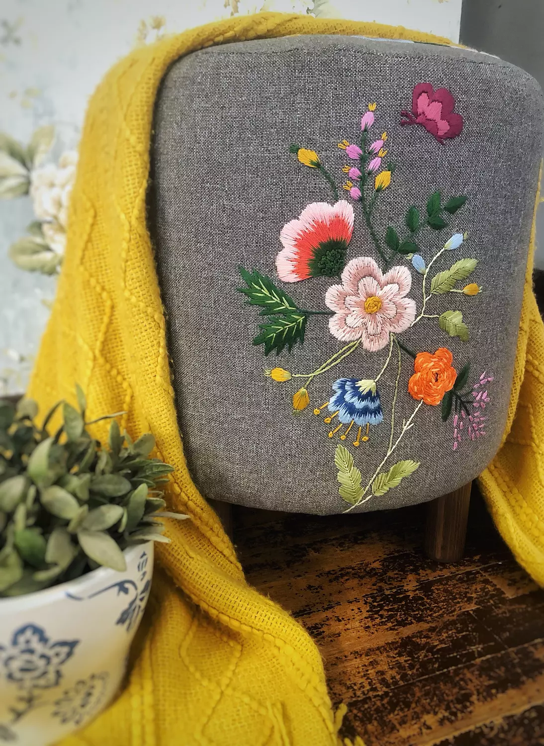 Floral Fantasy Ottoman 2