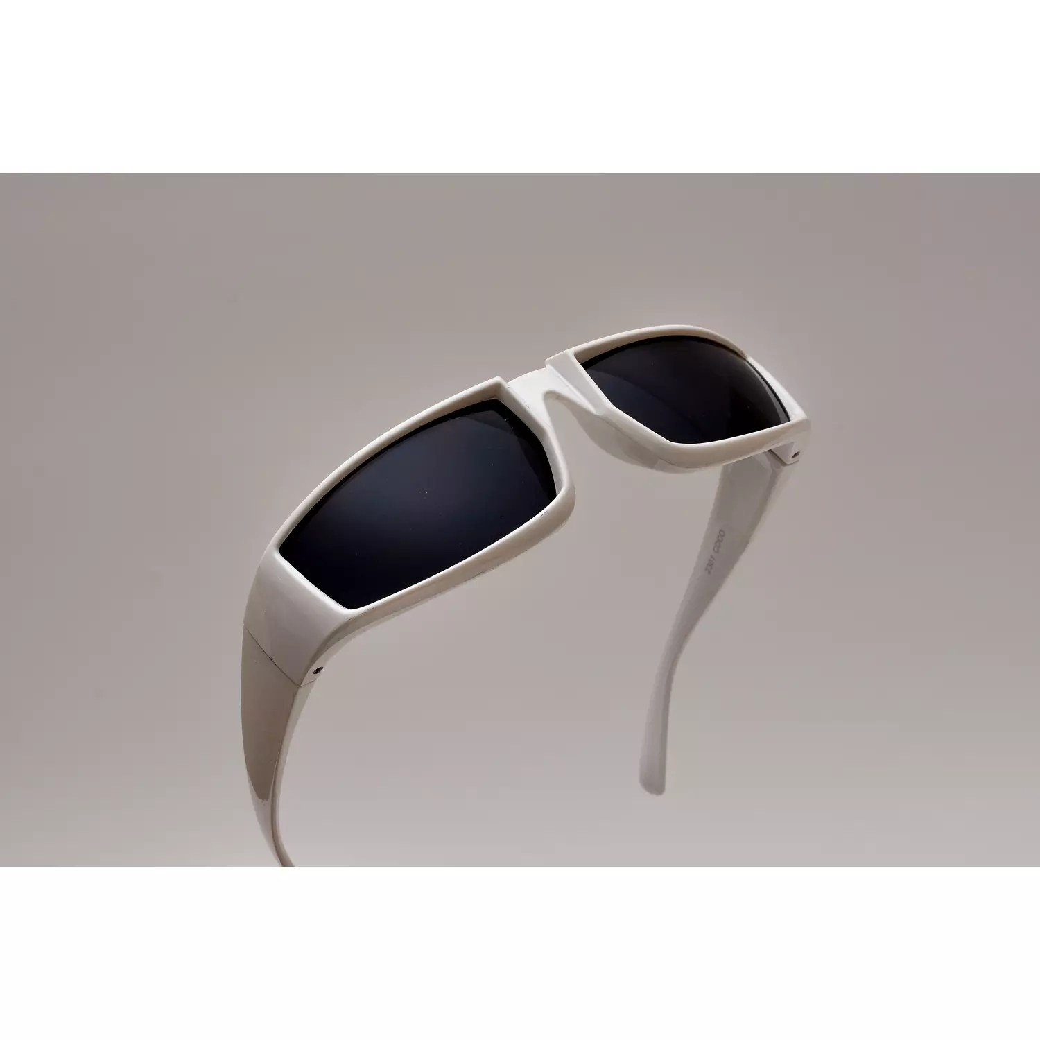 basic wrap sunglasses 10