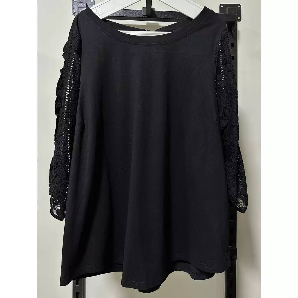 CITY CHIC, top soft bay, black