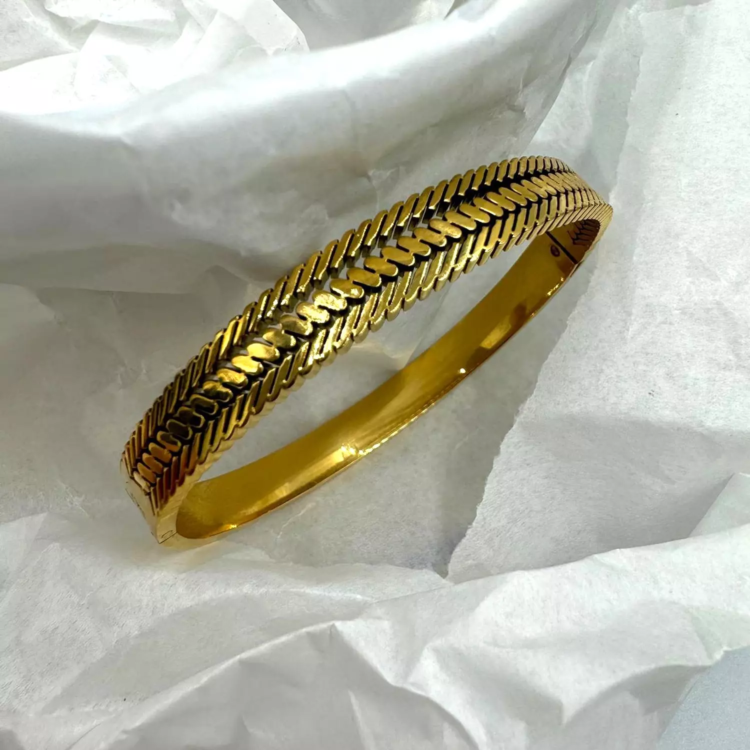 Golden Fabric Open Bangle 2