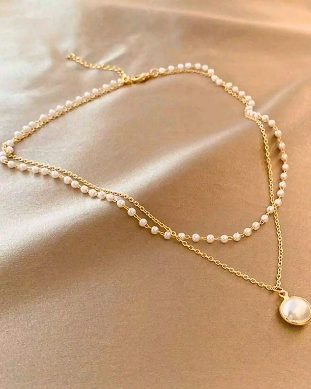 Double Pearl Necklace 2