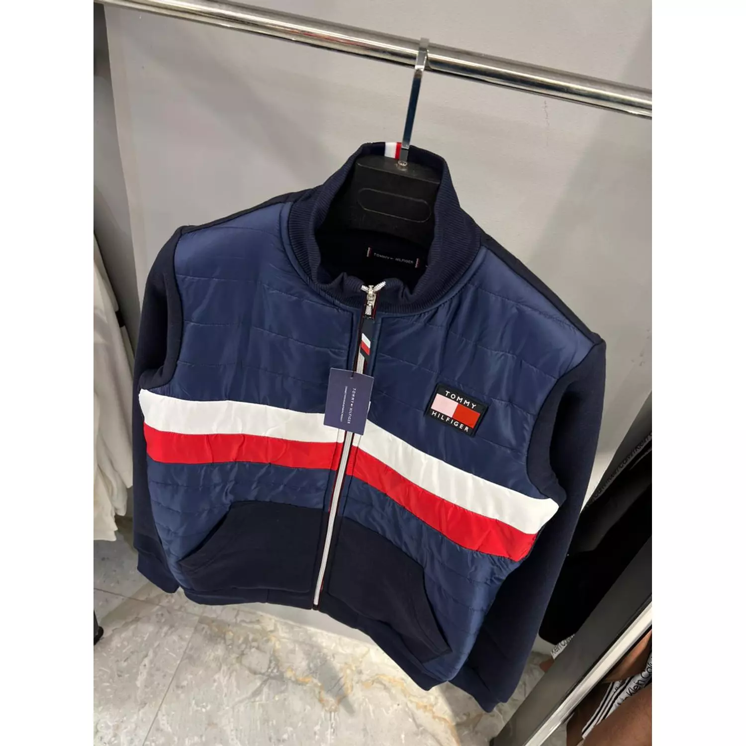 TOMMY HILFIGER JACKET ( waterproof - cotton ) 6