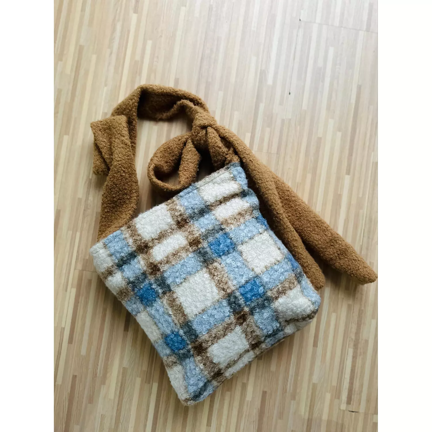 Camel and plaid teddy wool (A.49-8) 3