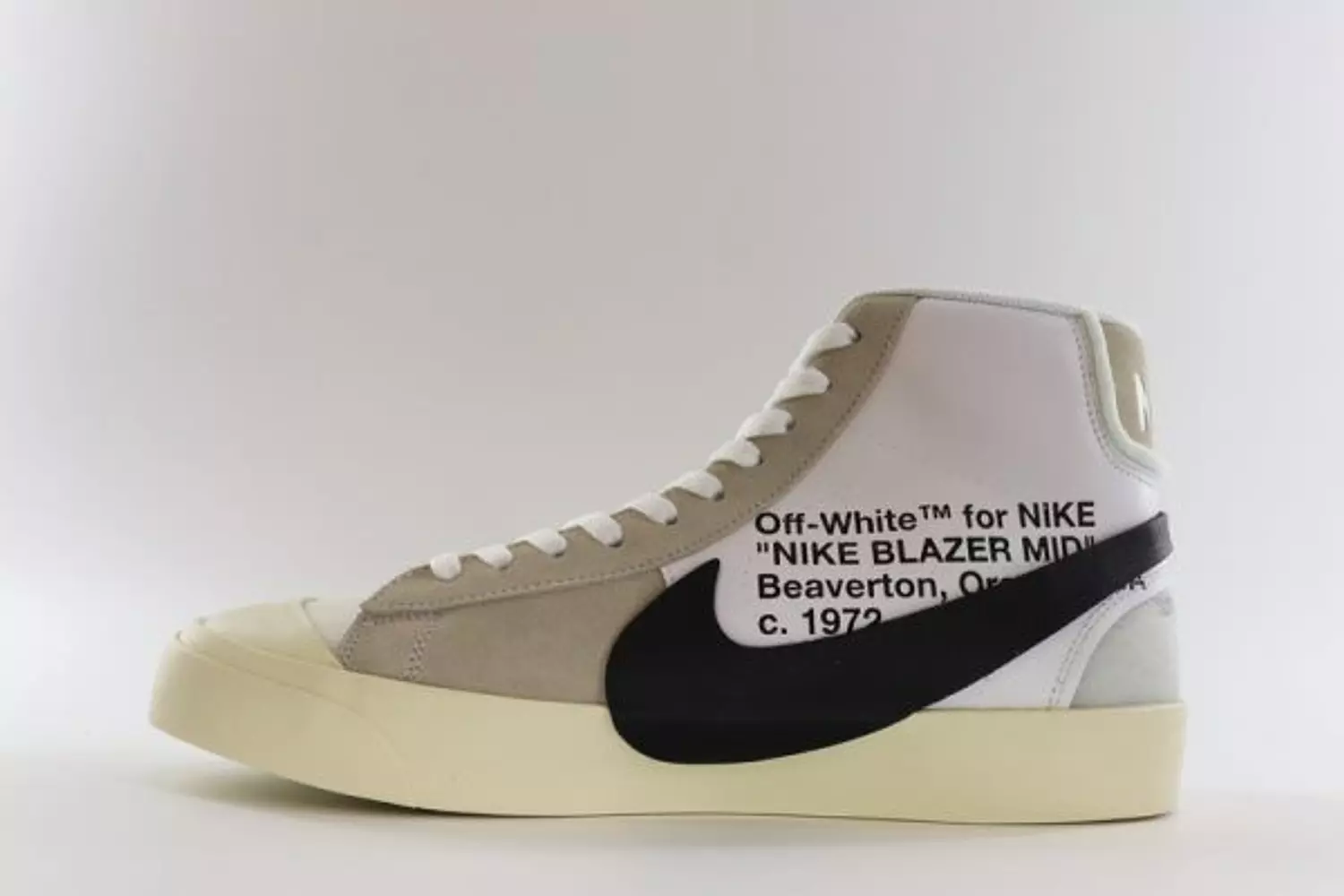 Nike Off-White x Blazer  hover image