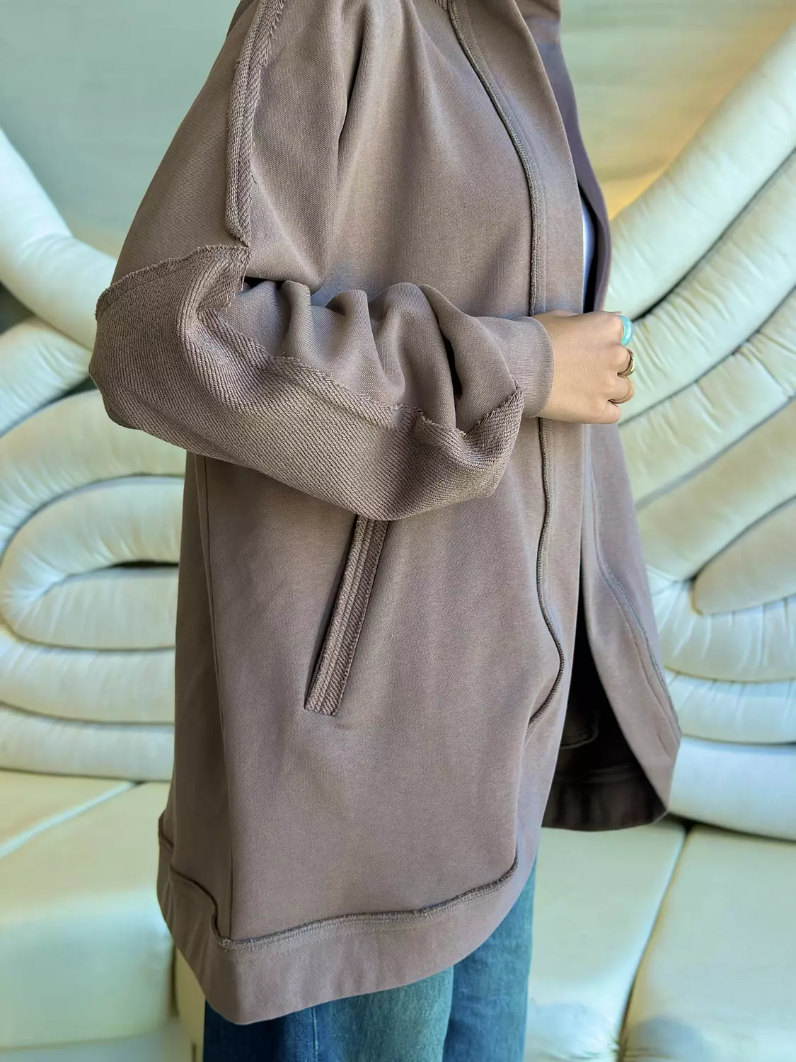 HOODED CARDIGAN IN CAFE  4