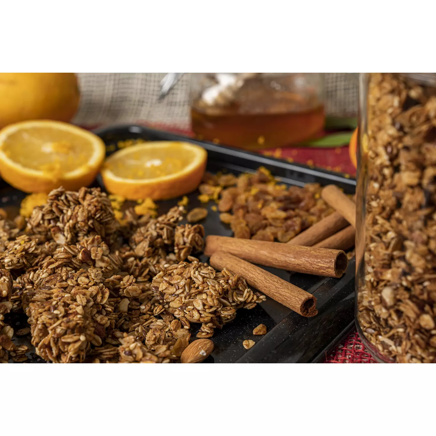 Granola-Dark Chocolate Orange Molasses (300g) 1