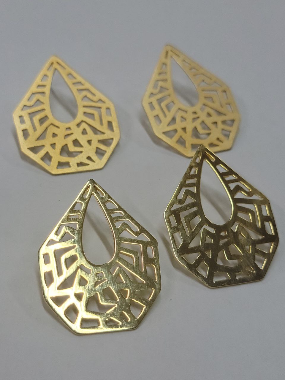 Arabesque earrings 