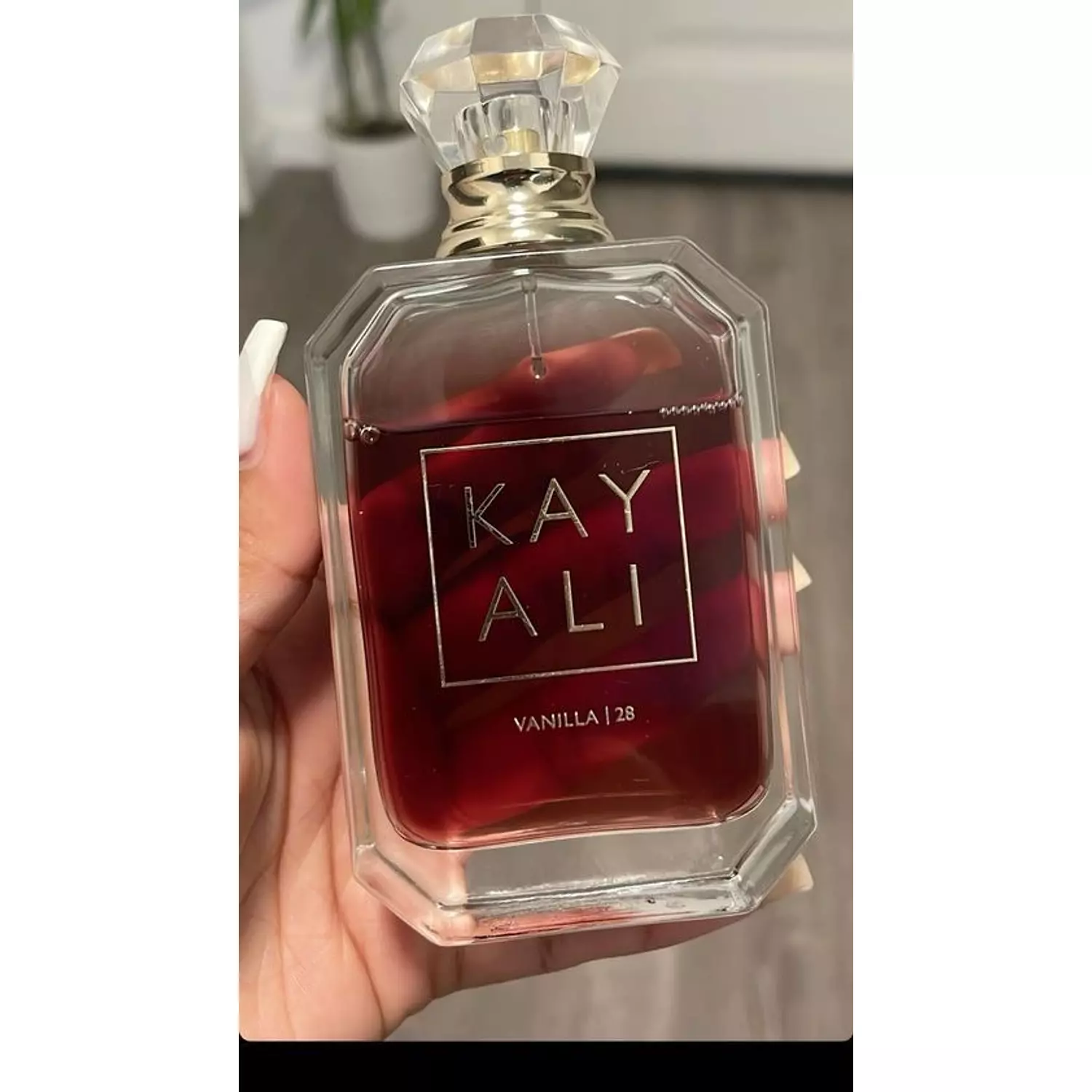 Kayali vanilla 28  2