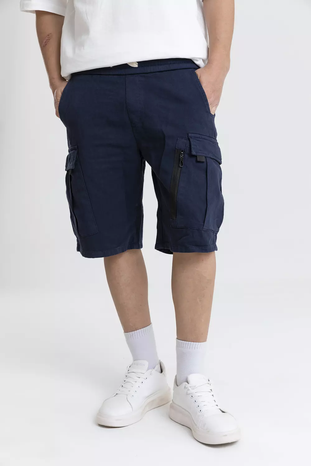 CARGO GABARDINE SHORT hover image