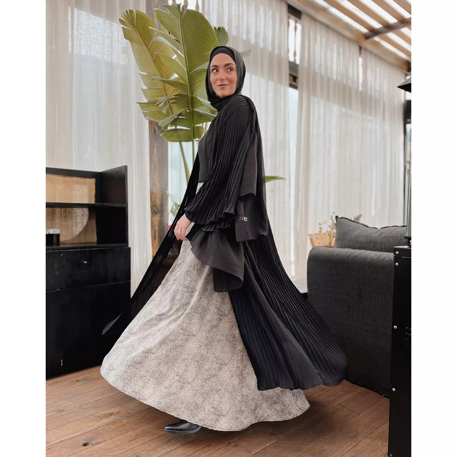 Black Pleated Kaftan hover image