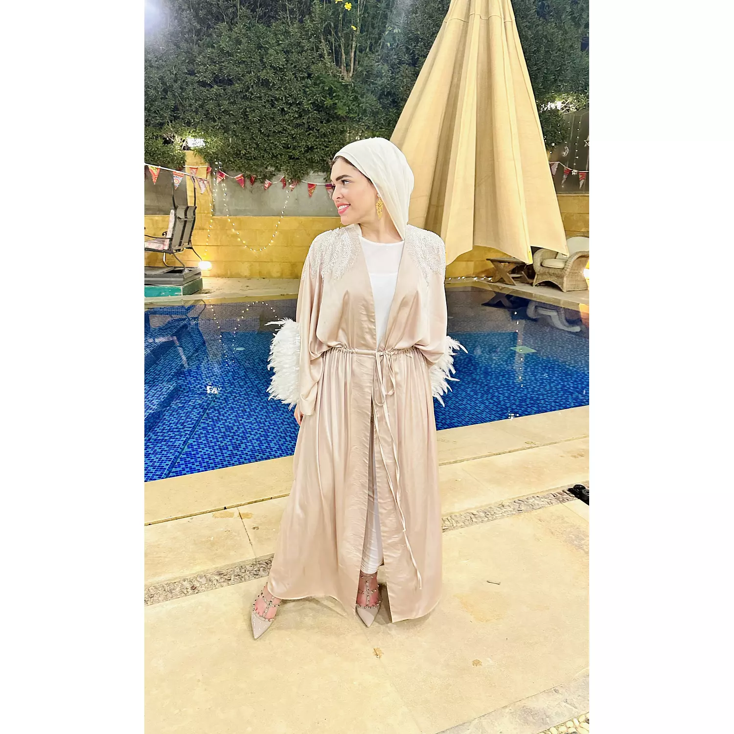 Embellished Feathers Kaftan  4