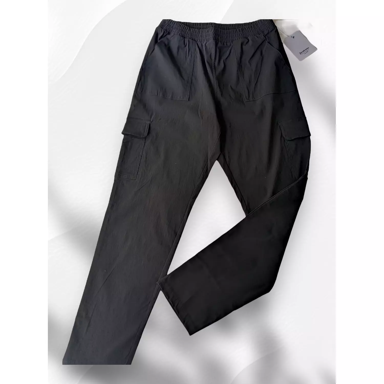 Stradivarius trendy cargo pants  2