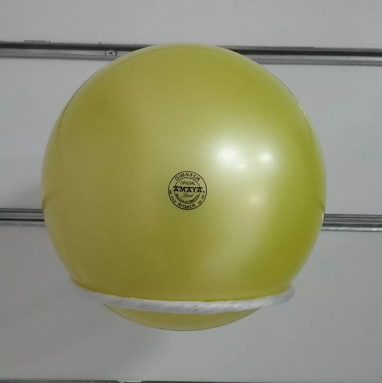 Amaya-RG Lacquered Training Nacred Ball | 18cm hover image