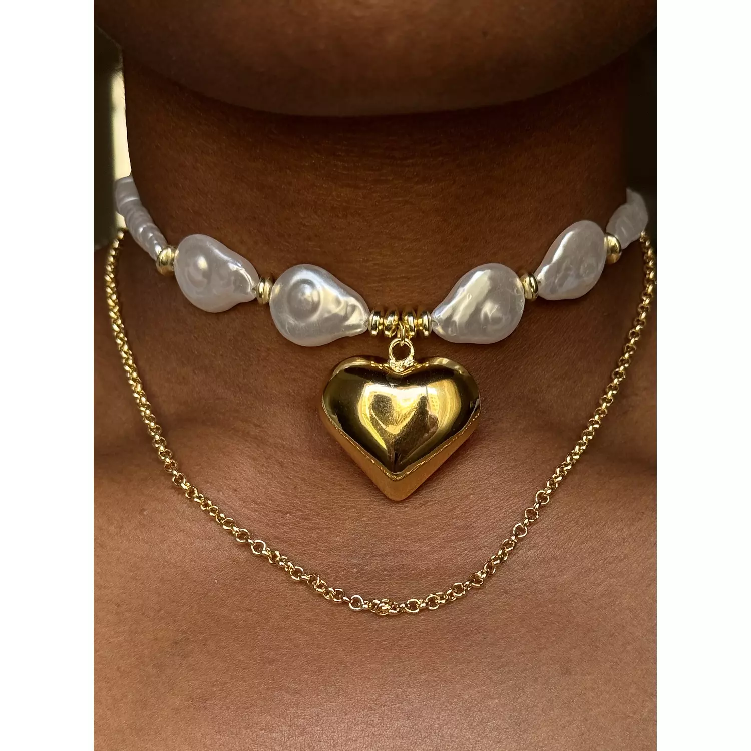 Heart of the ocean choker  hover image