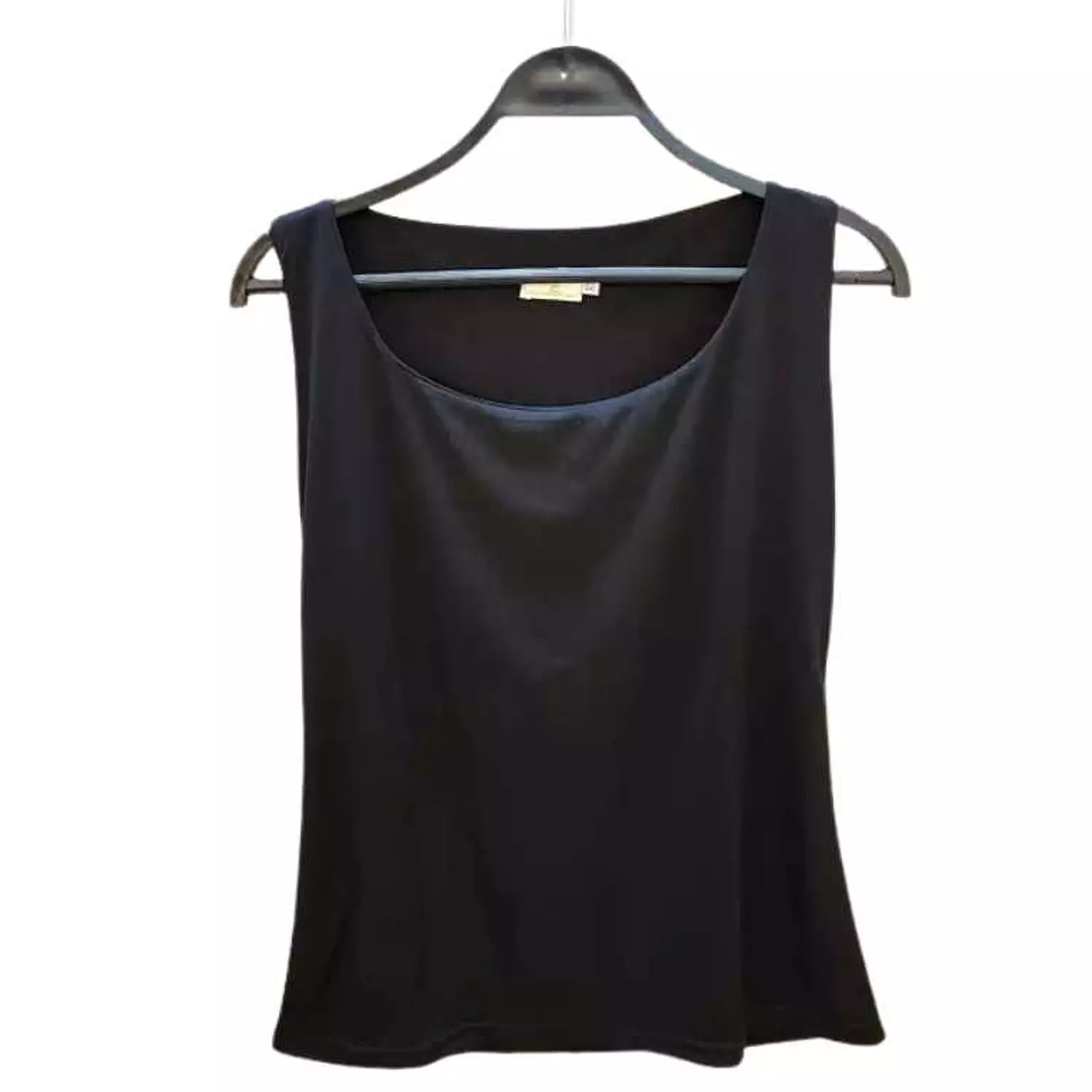 Basic Sleeveless Lycra Undershirt - Black hover image