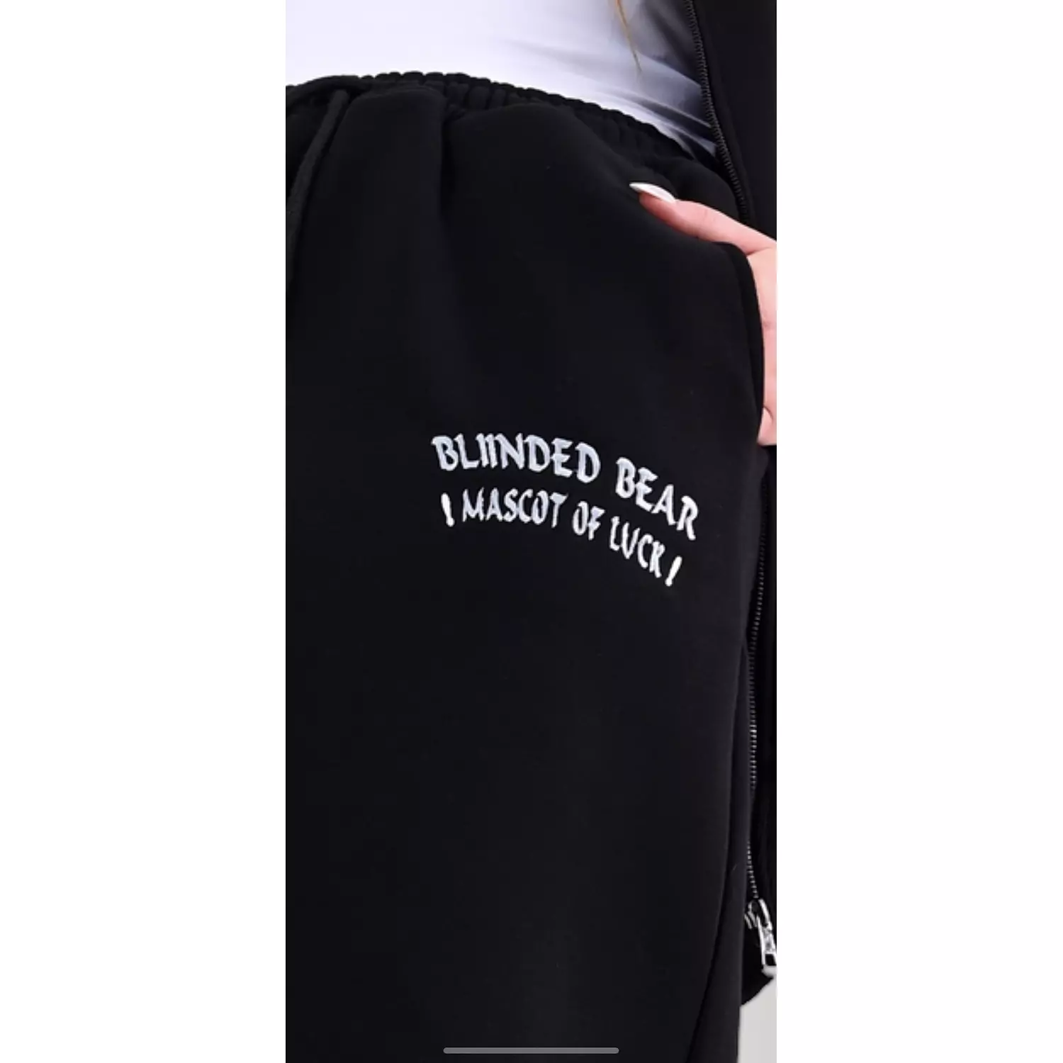 Unisex black pants 2