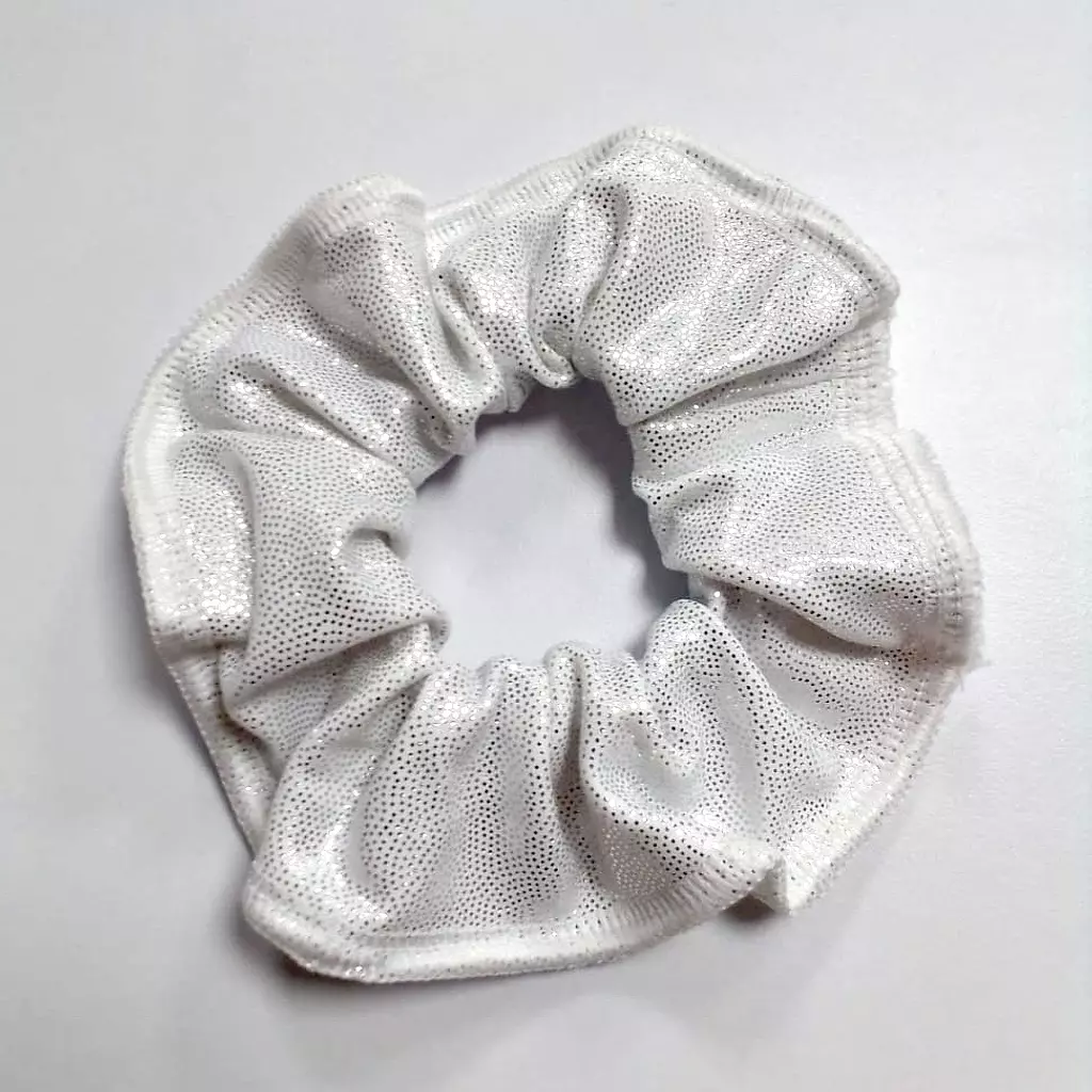 CLEO - Hair Scrunchie | White