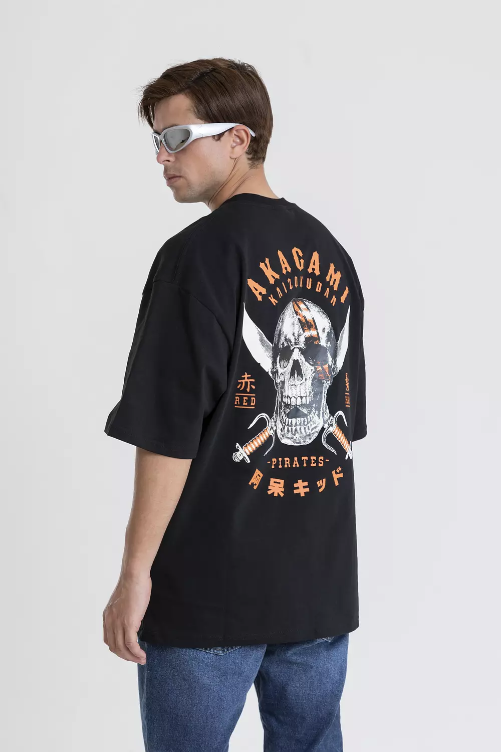 oversized cotton t-shirt with contrast print back & front 9