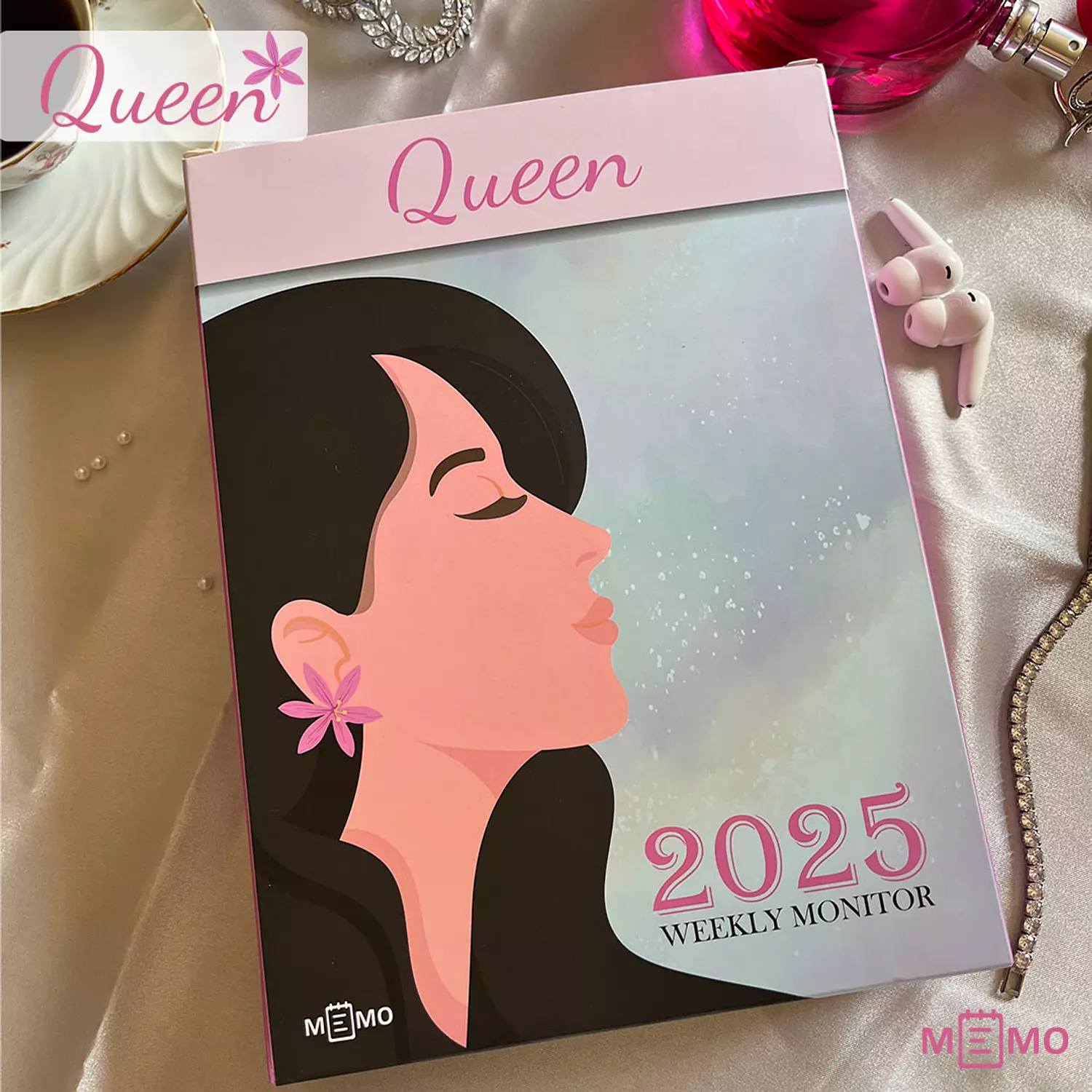 Memo Weekly Monitor 2025 (Queen)    0