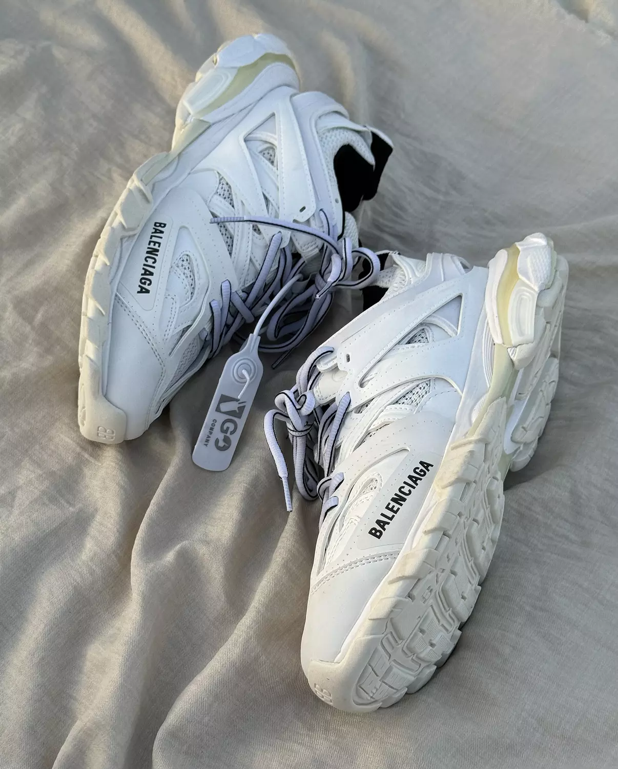 Balenciaga white track -2nd-img