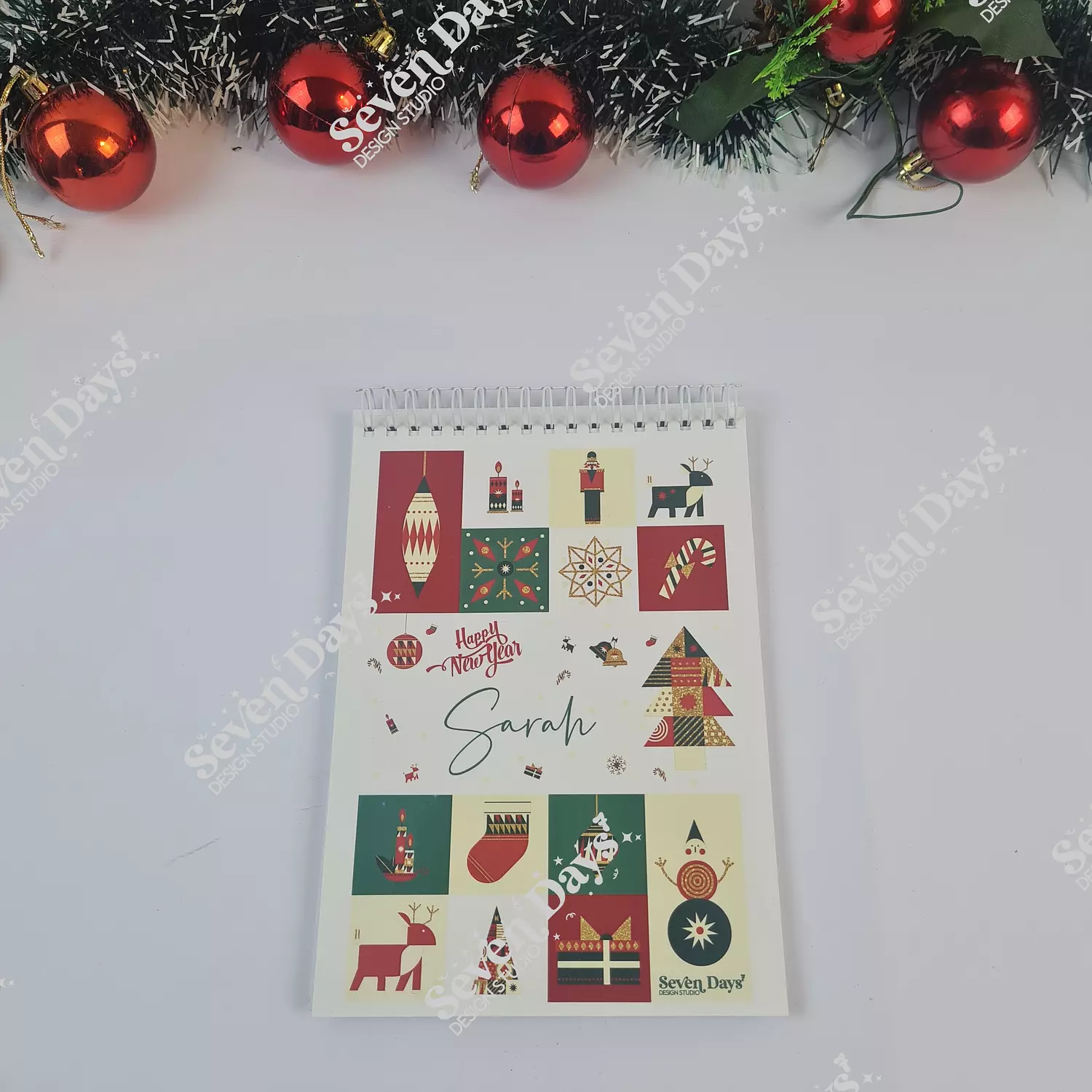 Elegants Red and Green Christmas Gift Box 5