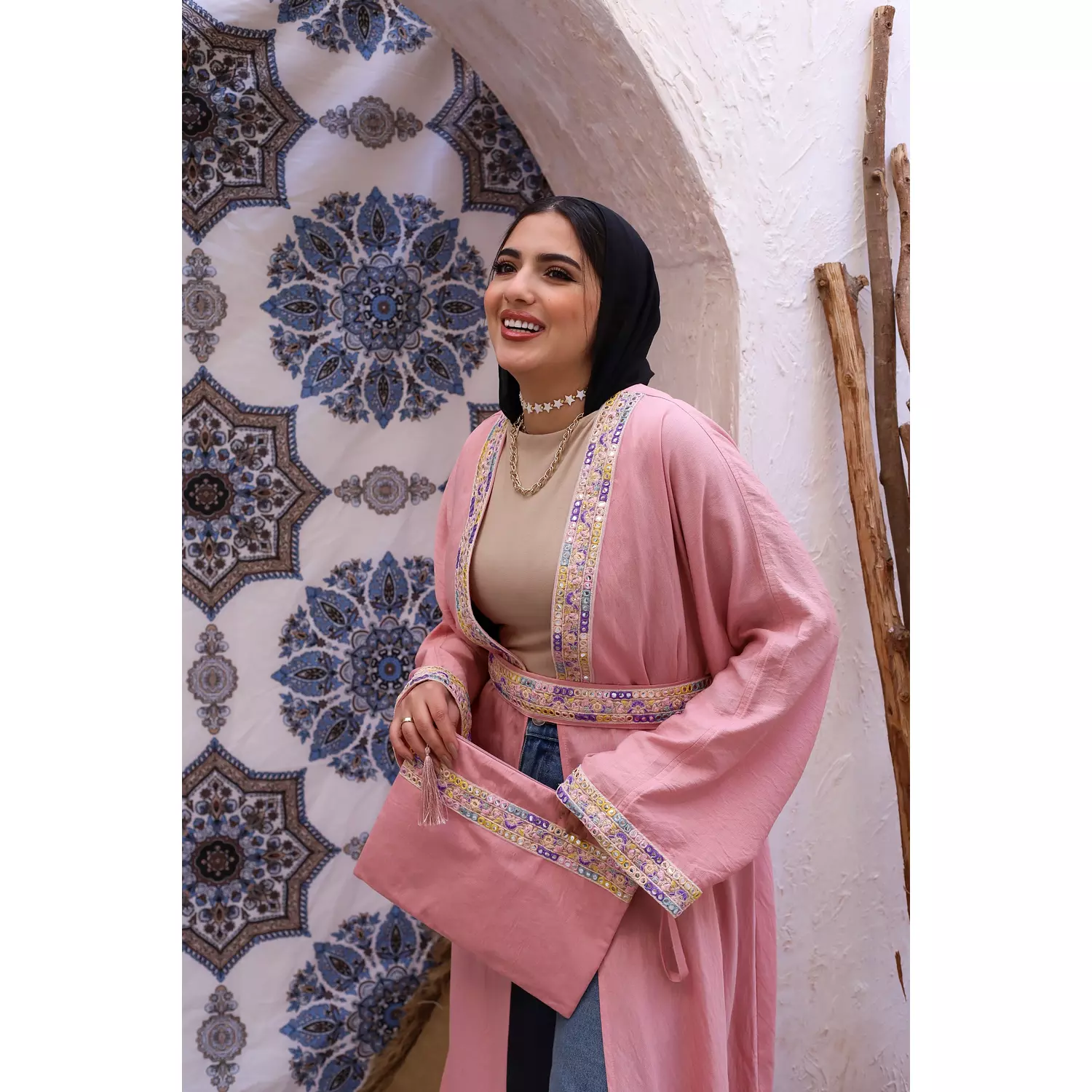 Princess indian kaftan in pink 2