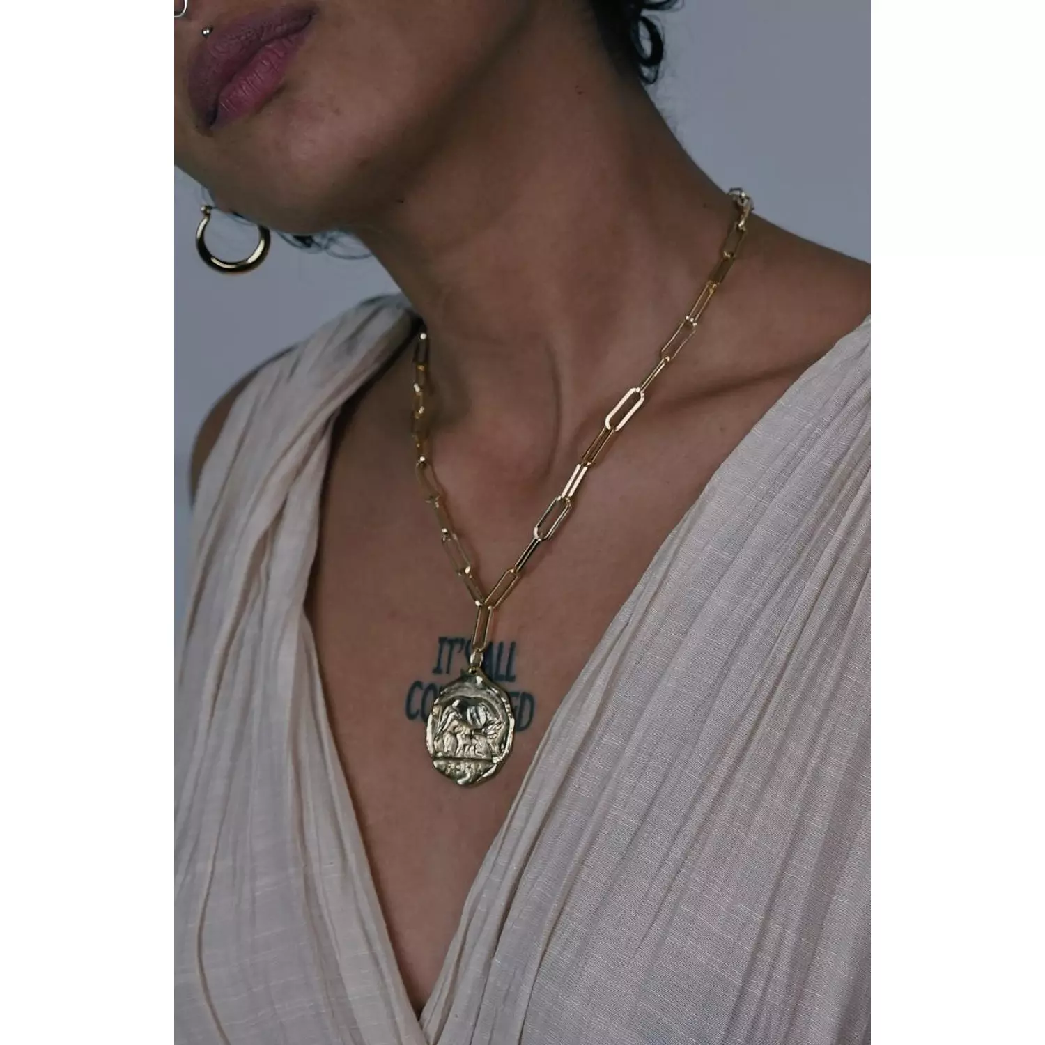 Roma necklace  hover image