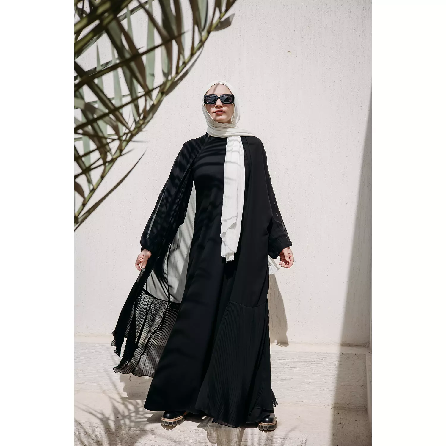 Pleated Hemline Kaftan in Black 1