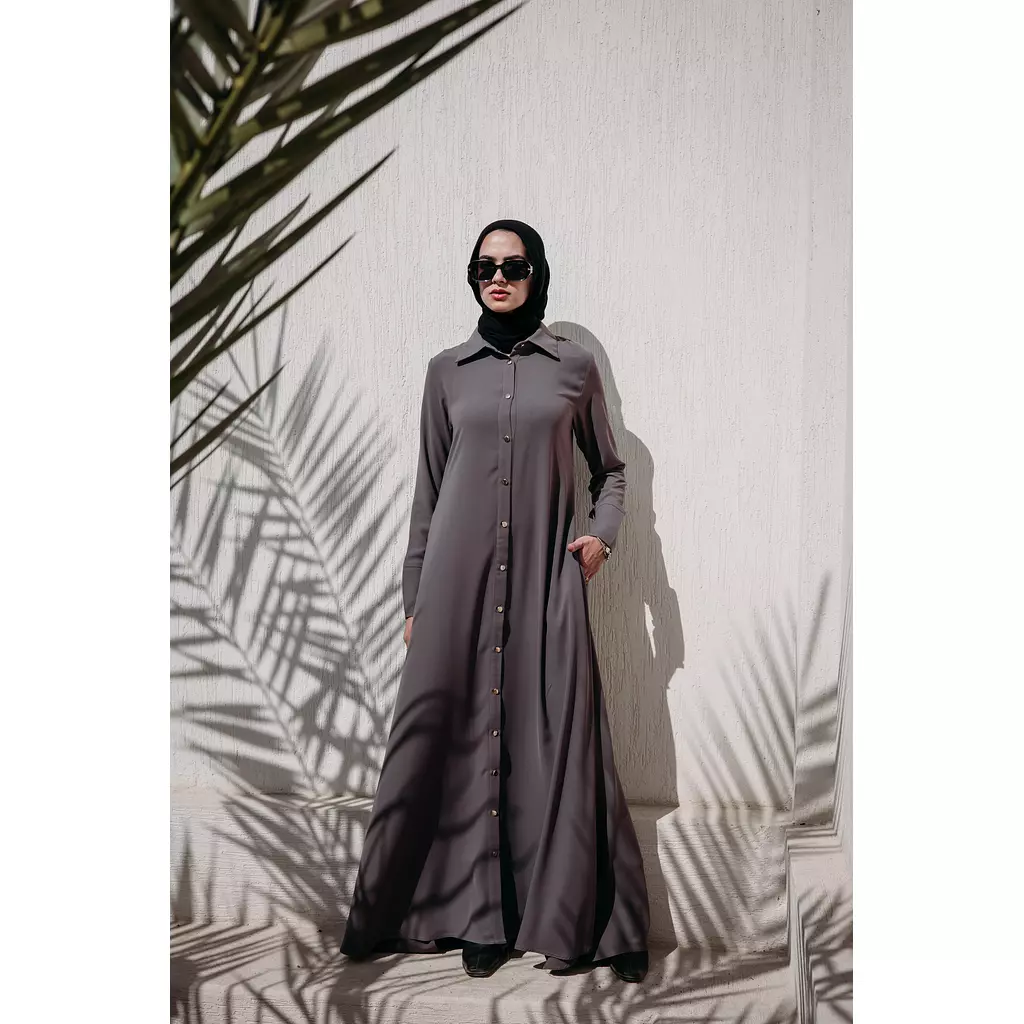 Cloche Abaya in Greige