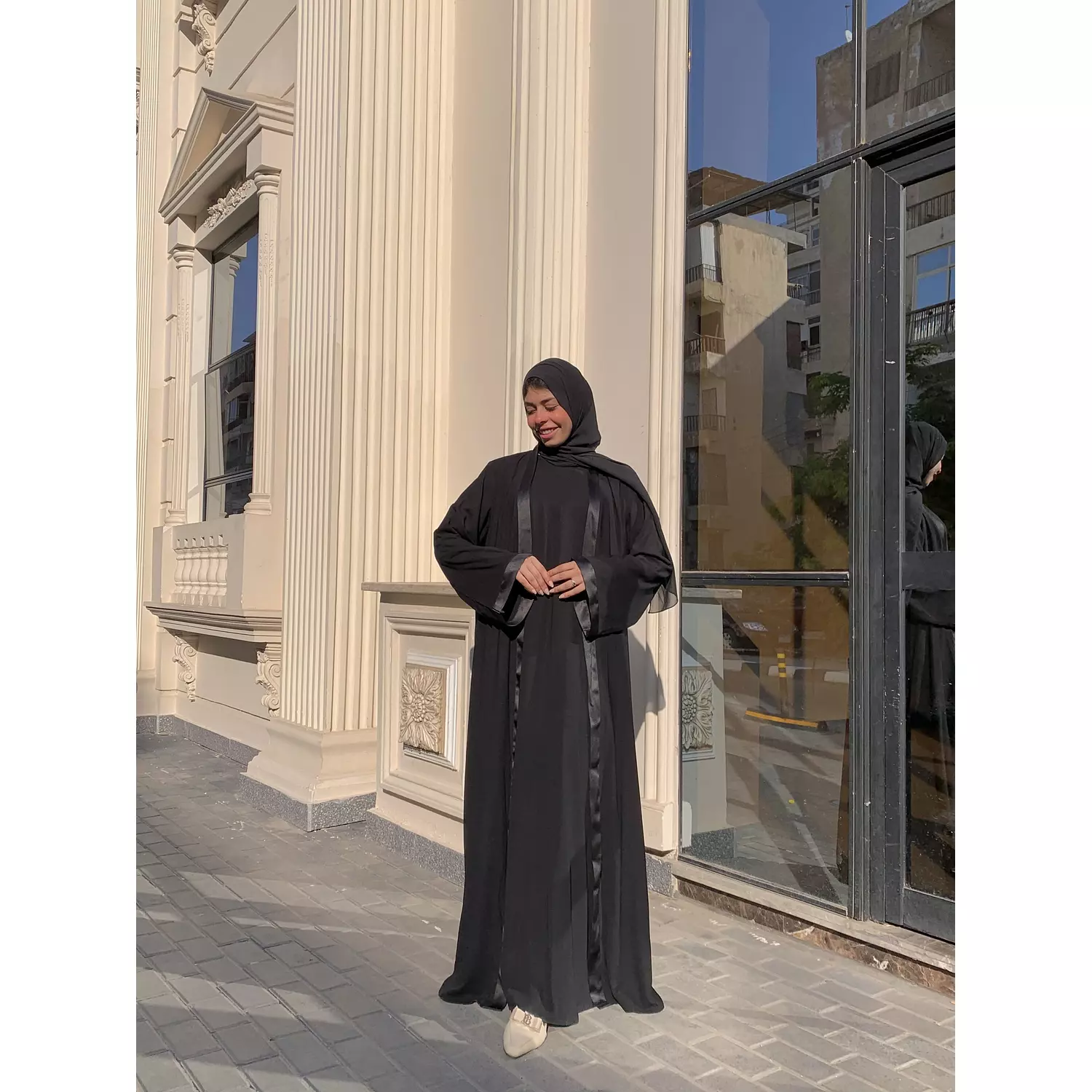 Satan black abaya  hover image