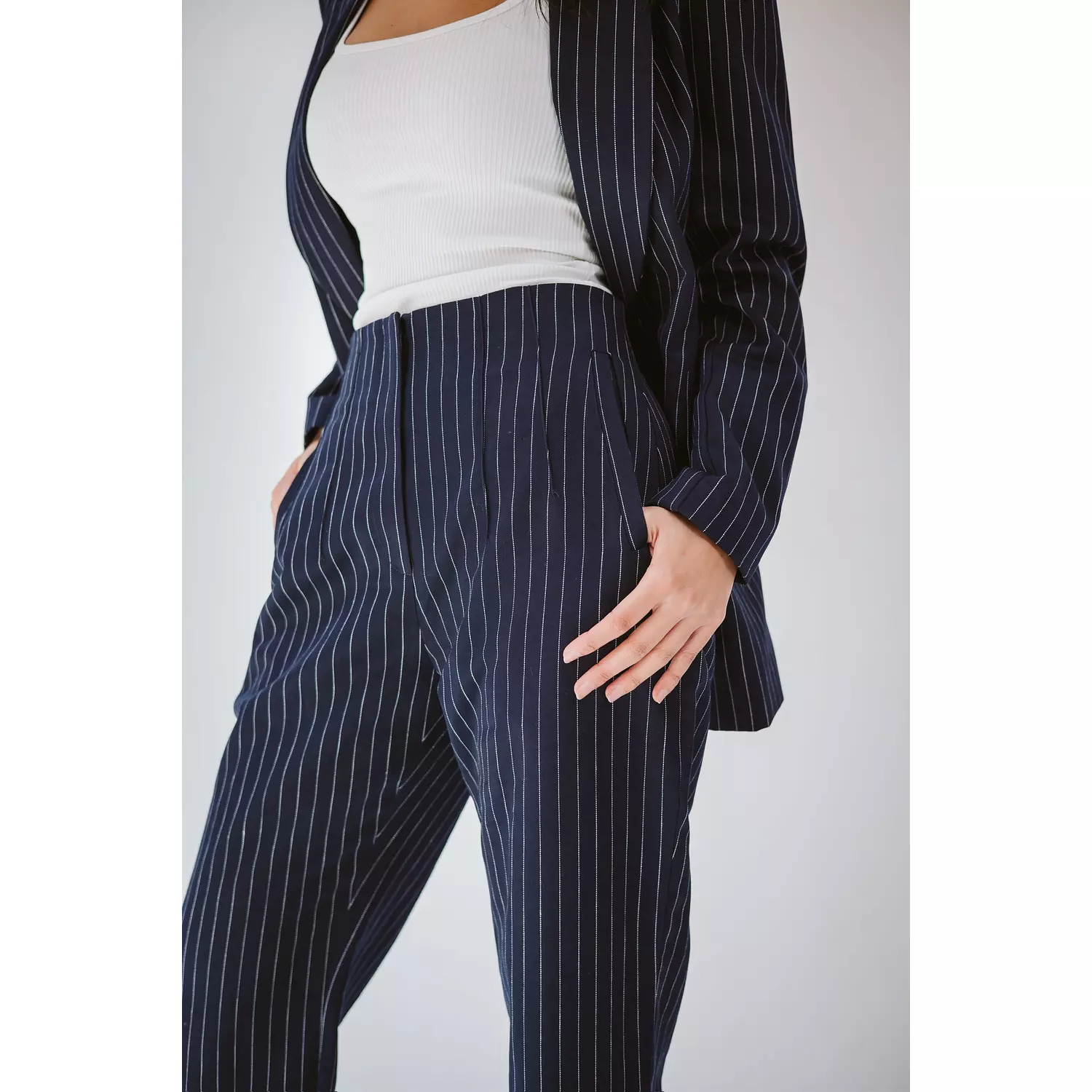 ELITE FITTED SUIT ~ Striped blue  16