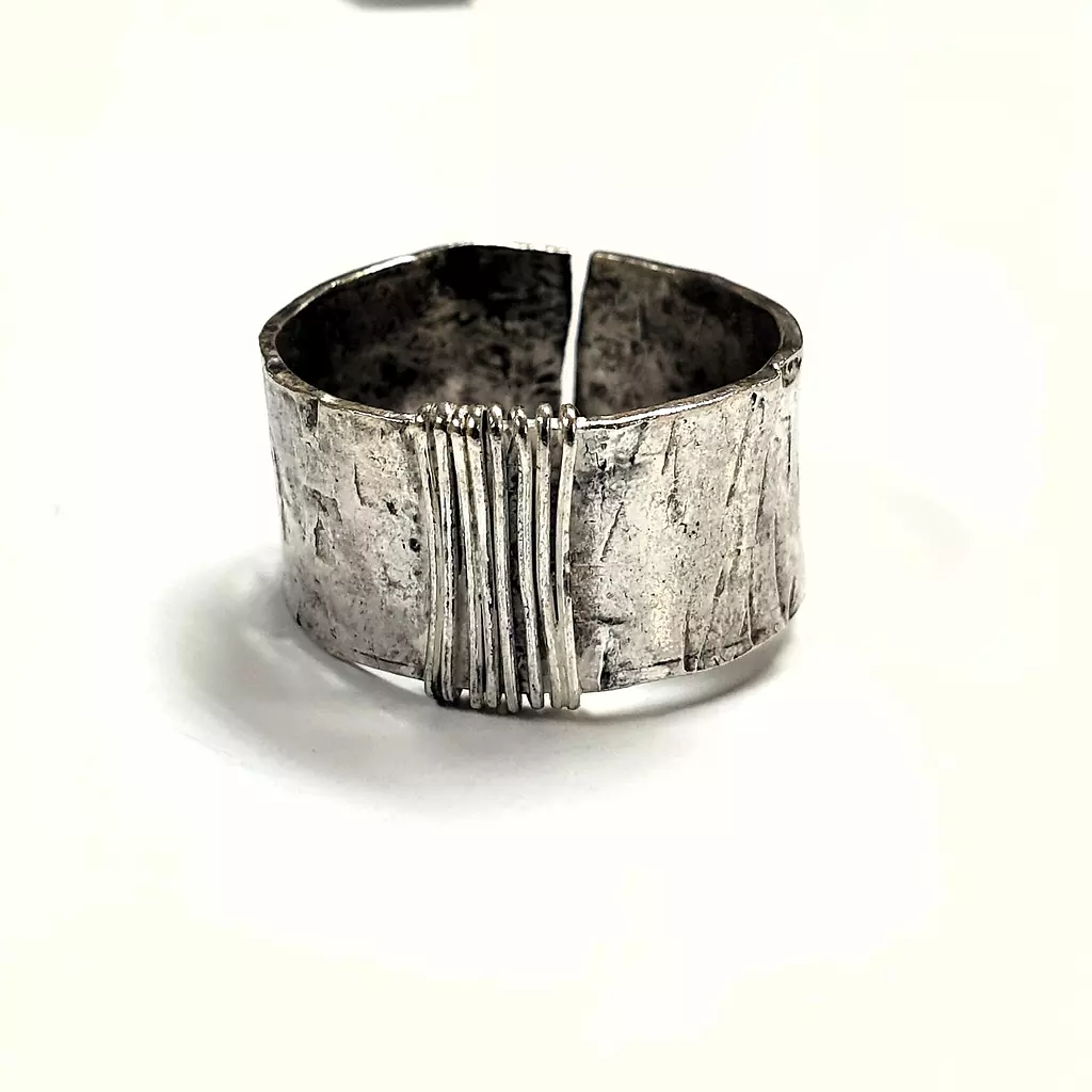 Textured silver ring