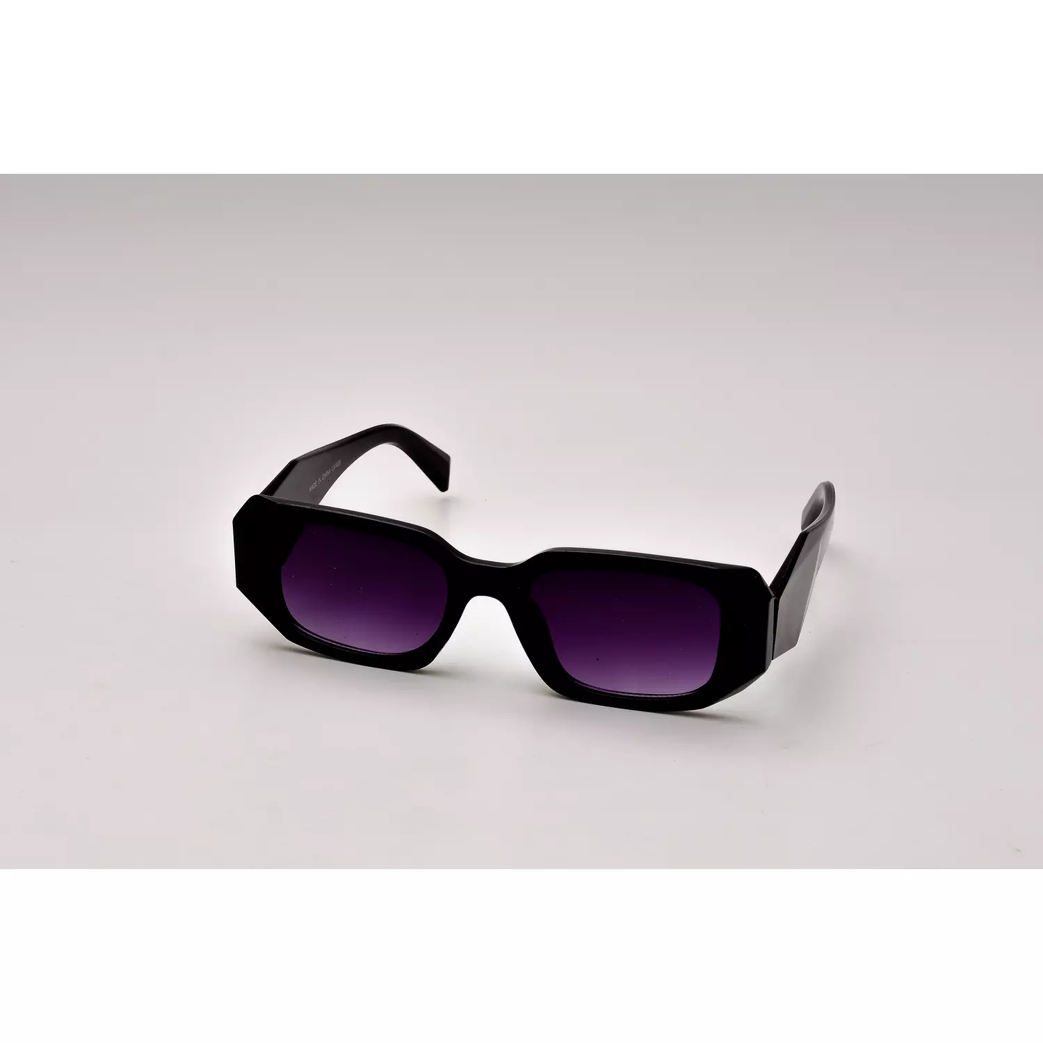 basic sunglasses 17