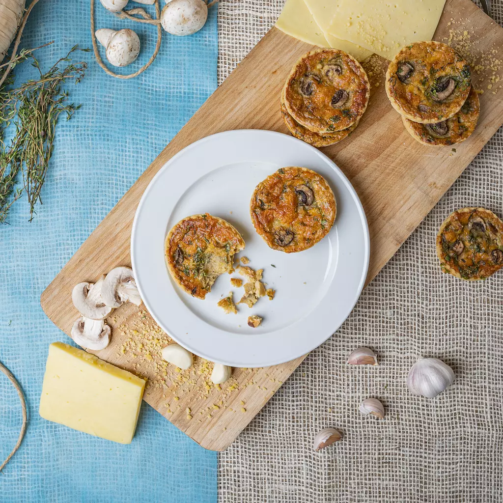 Mushroom and Herbs Quiche