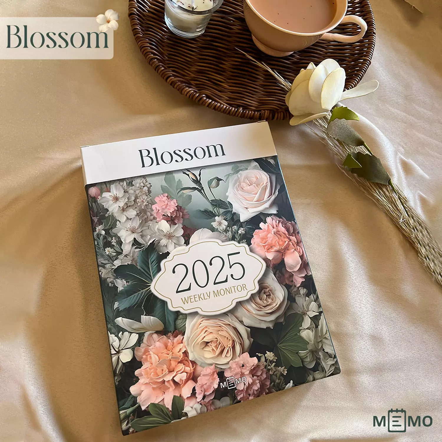 Memo Weekly Monitor 2025 (Blossom) hover image