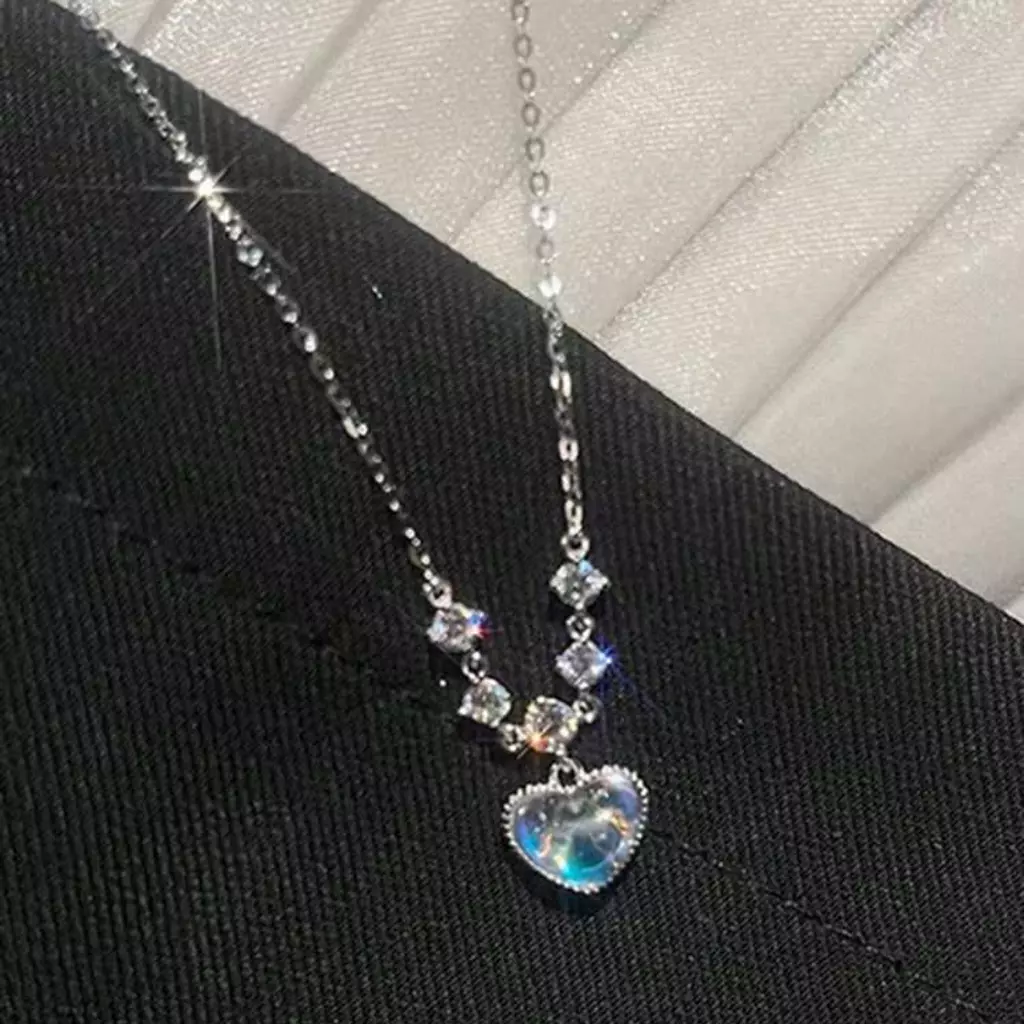 Dreamy Heart Necklace