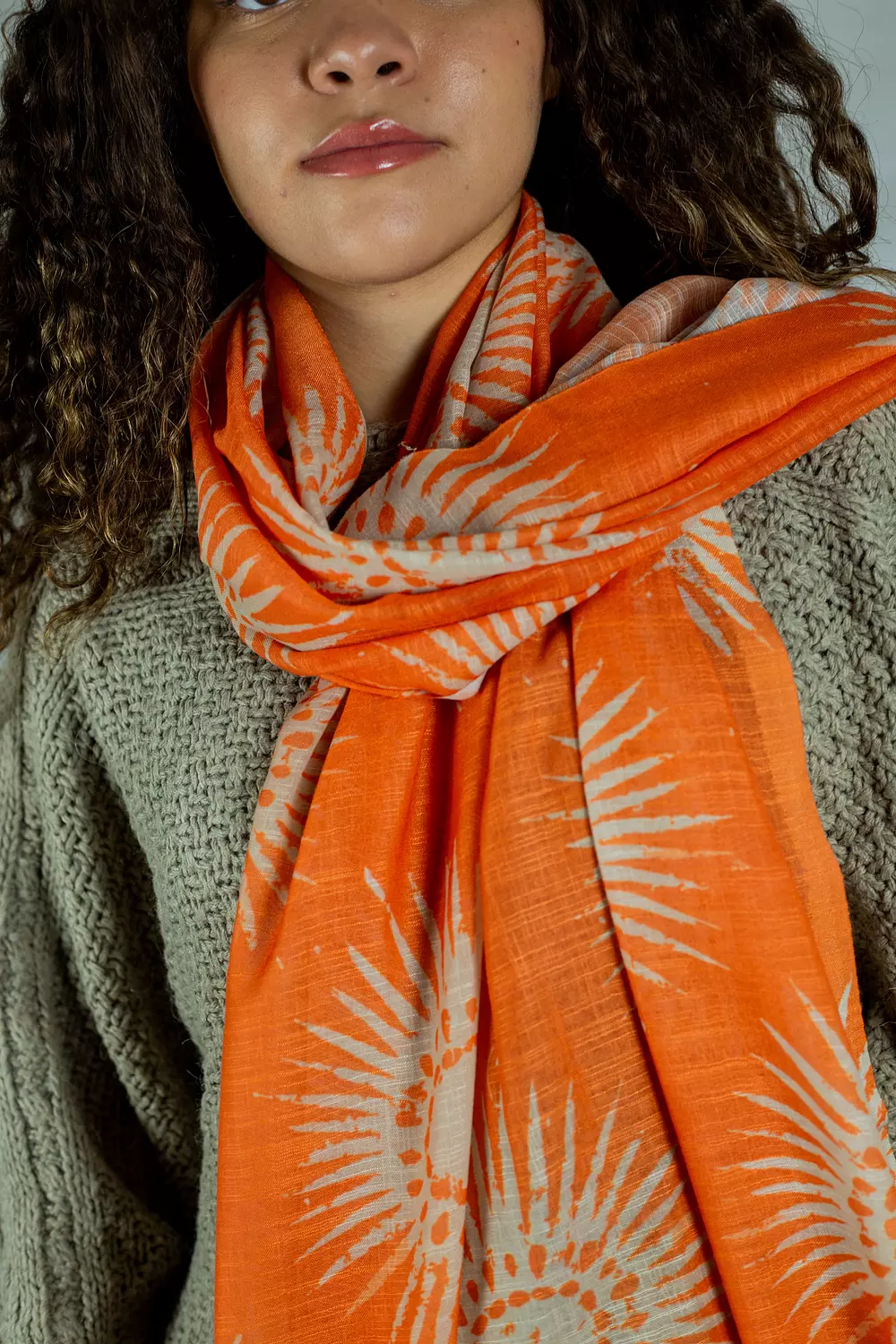 El Sol Scarf 2