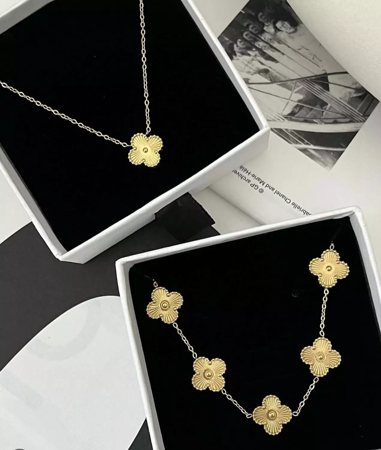 Van cleef Gold Necklace and Bracelet Set hover image