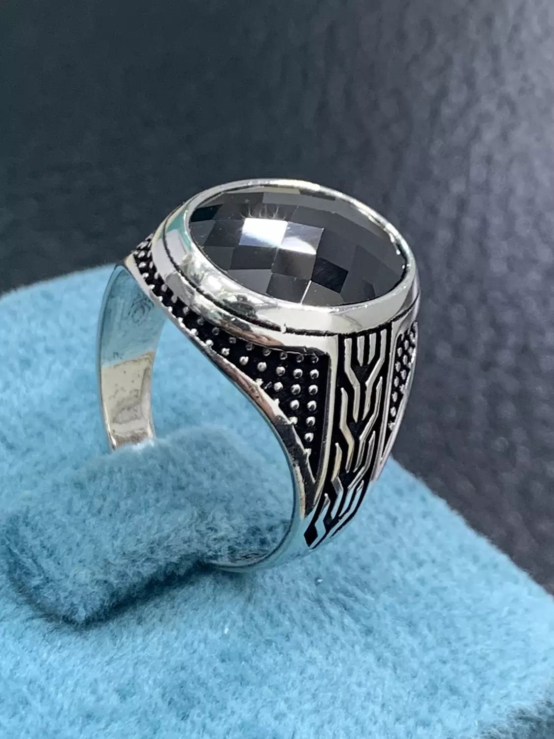 Black zercon ring-2nd-img