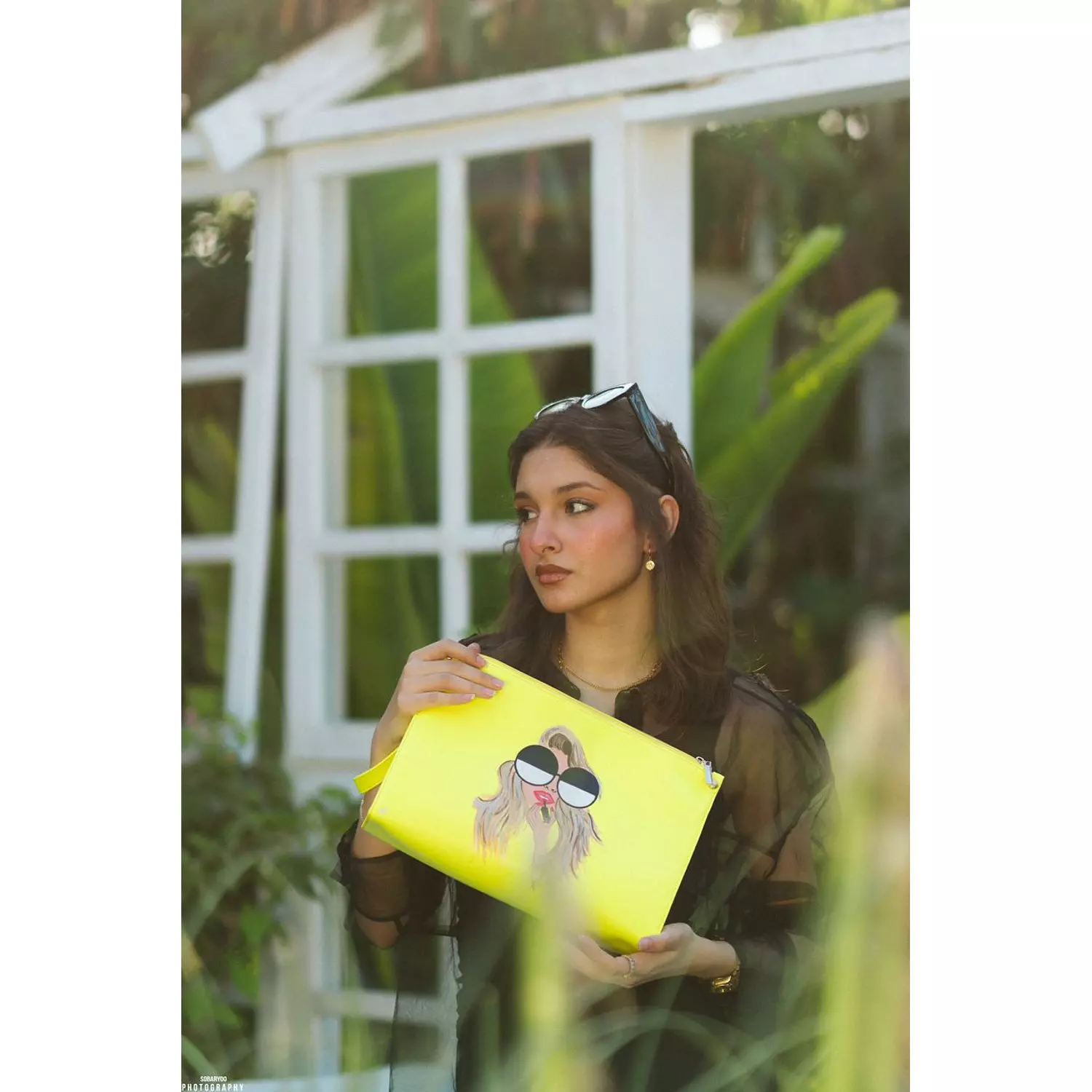 hot yellow clutch 4